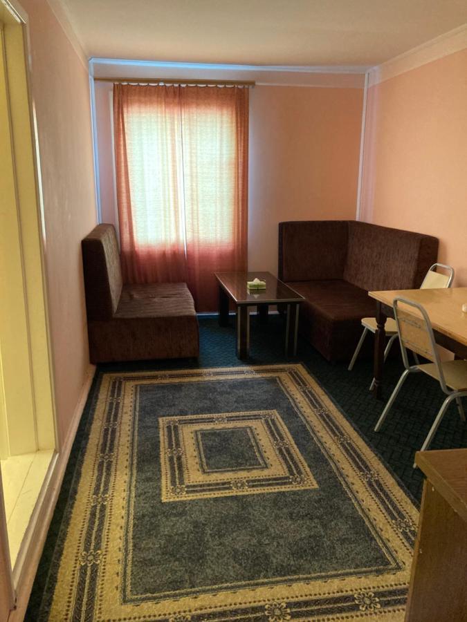Edem Sevan Exteriör bild