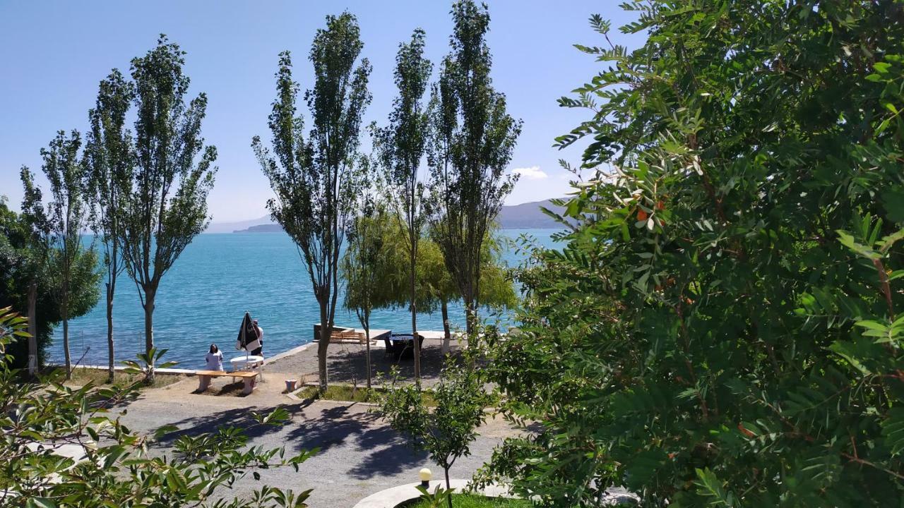 Edem Sevan Exteriör bild