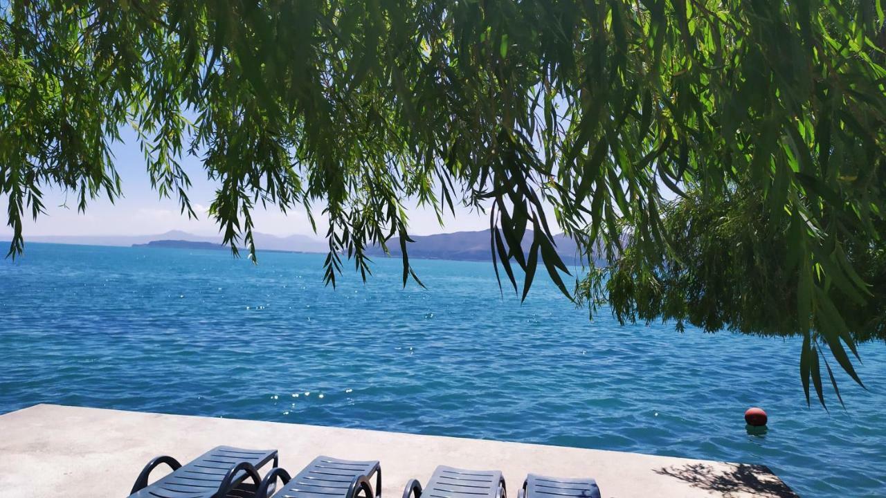 Edem Sevan Exteriör bild